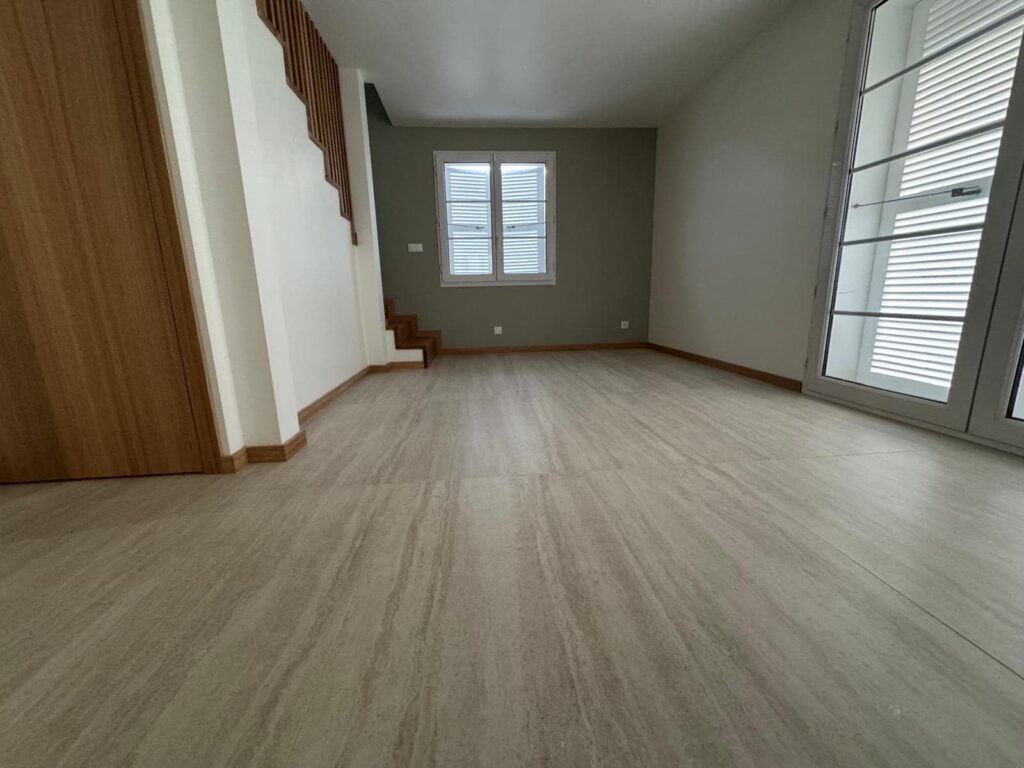 Pose de carrelage dans le Chablais
